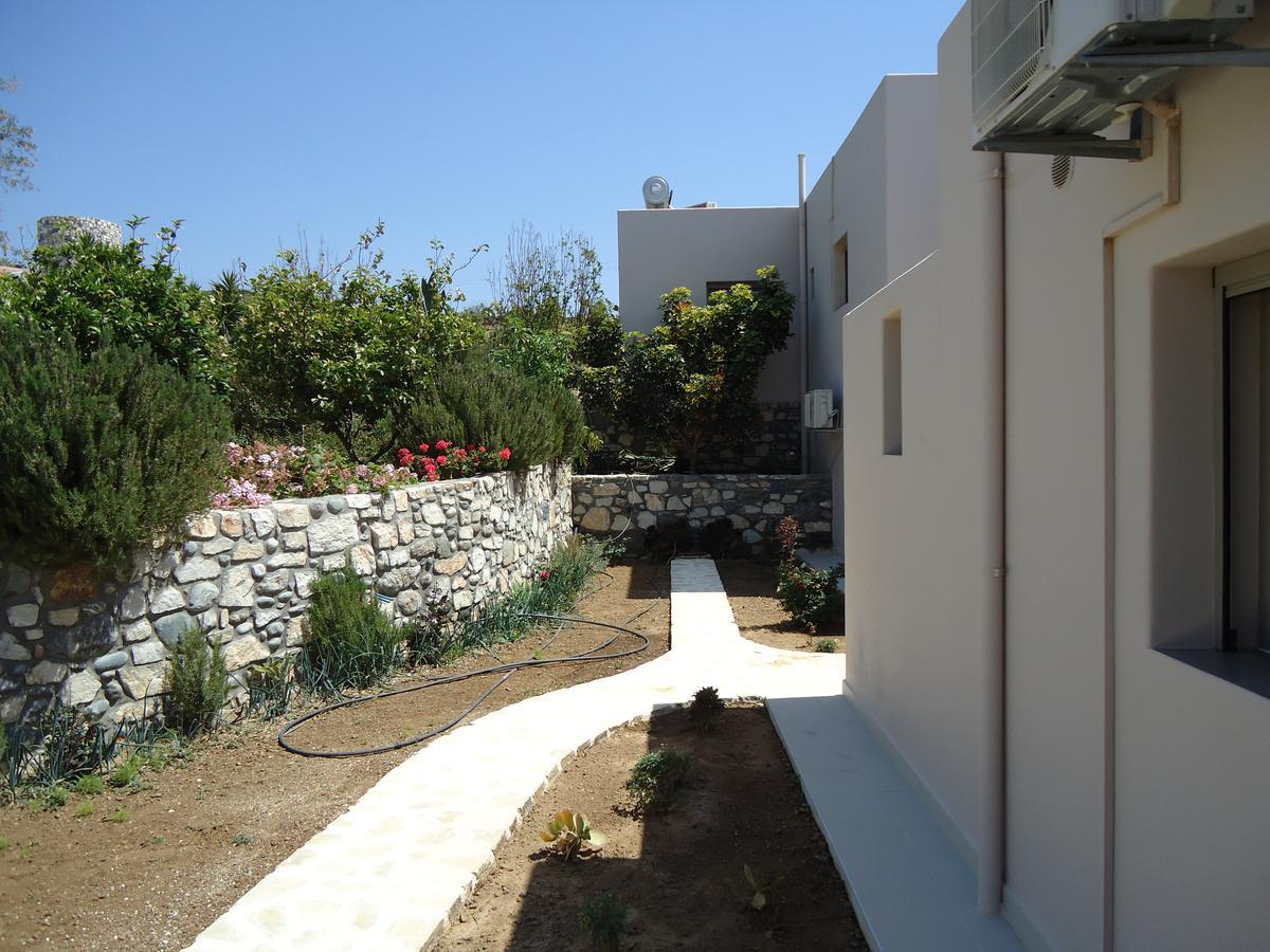 Mythos Suites Diskos Lentas Bagian luar foto